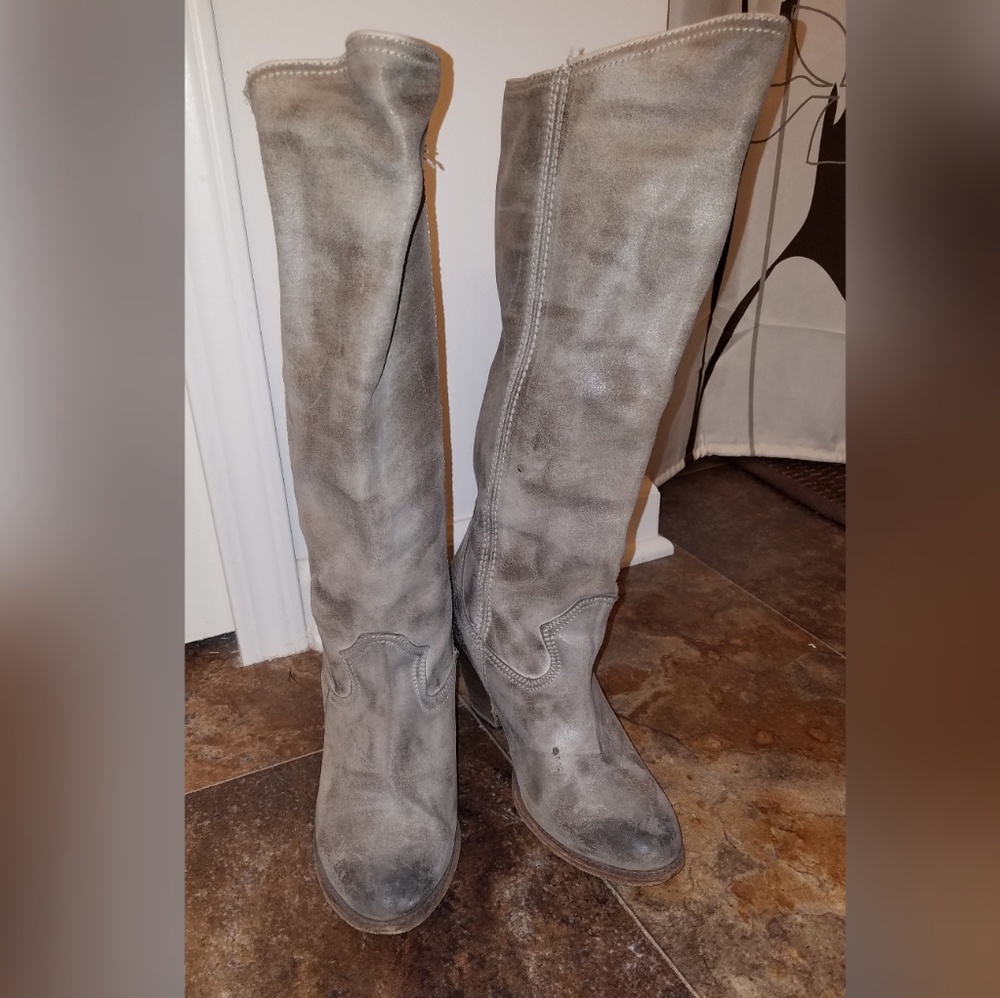Women Frye boots - Picture 2 of 4